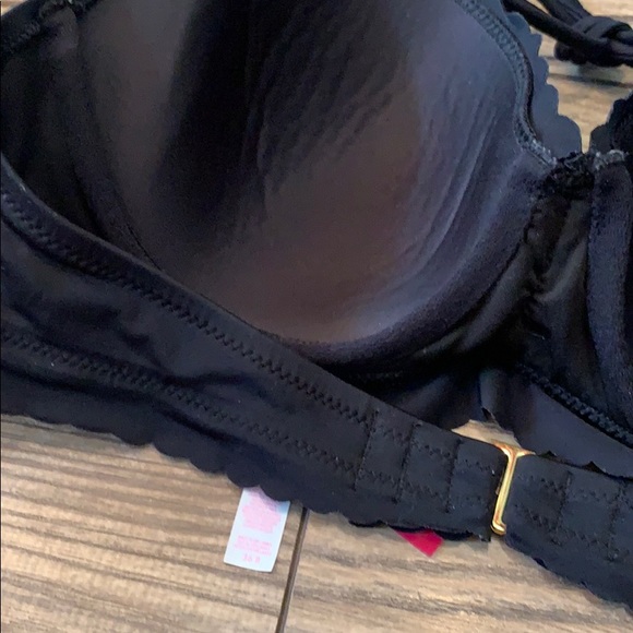 Victoria’s Secret Bikini Top - Picture 6 of 7